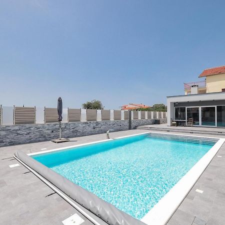 Apartments Nicola With Private Pool Bibinje Εξωτερικό φωτογραφία
